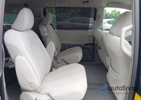 2011 Toyota Sienna Le V6 from USA, damaged, VIN 5TDKK3DC2BS043277